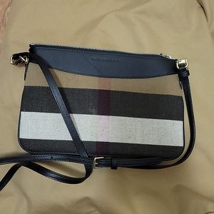 Burbury Peyton crossbody bag house check canvas